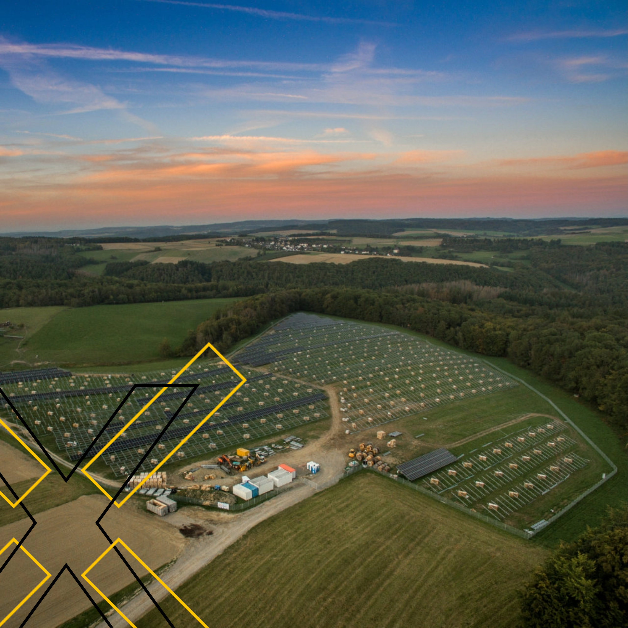 Montage der Module im Solarpark Lipporn